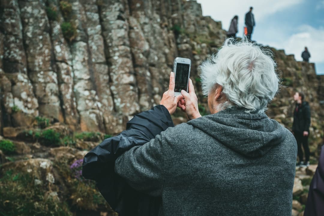 découvrez l'univers captivant de la perspective à la première personne, un style immersif qui vous plonge au cœur de l'expérience narrative. explorez les techniques et les émotions ressenties grâce à cette approche unique qui transforme la façon dont vous vivez les histoires.